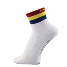 Load image into Gallery viewer, D-myth Premium - Tất trợ lực cổ trung kẻ ngang